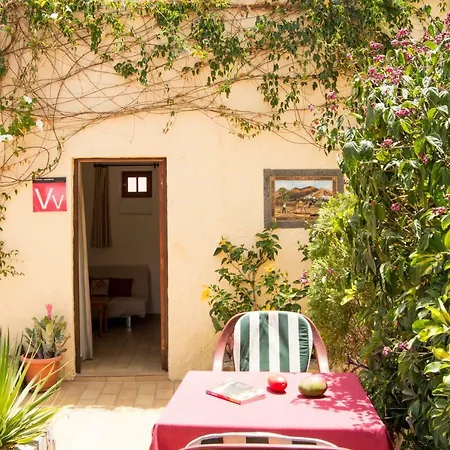 Patio Canario * 아로나